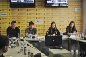 Panelisti_o_decii_medijima_2019.jpg